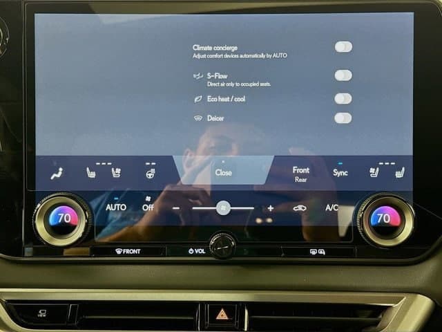 2026 LEXUS RX - Image 13