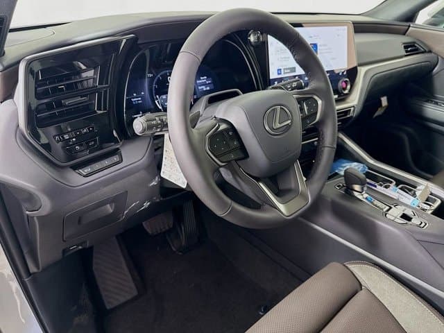 2026 LEXUS TX 350 - Image 9