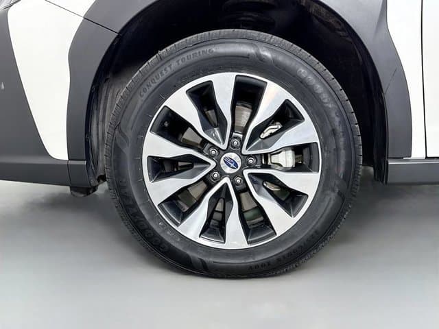 2023 Subaru Outback - Image 33