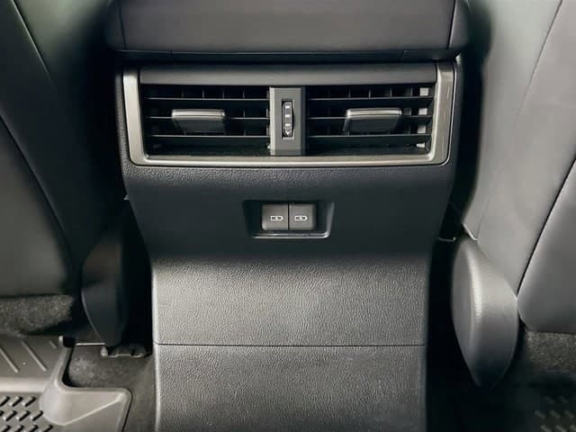 2024 LEXUS GX 550 - Image 27