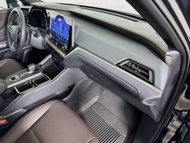 2026 LEXUS TX 350 - Image 31