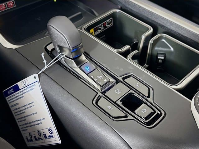 2026 LEXUS TX HYBRID - Image 15