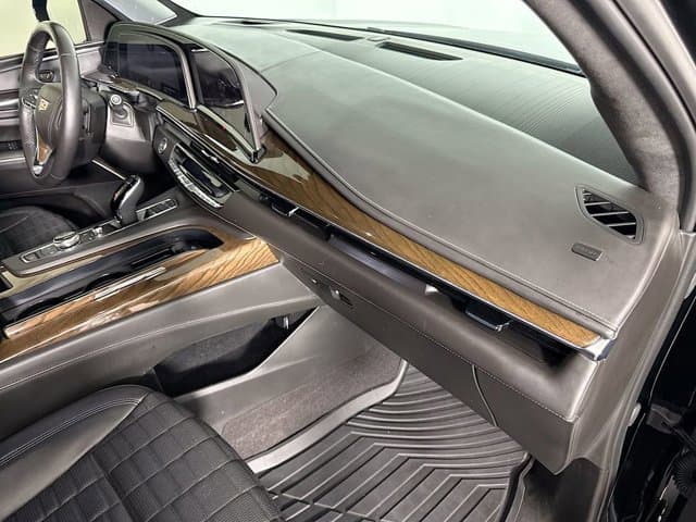 2024 CADILLAC Escalade ESV - Image 31