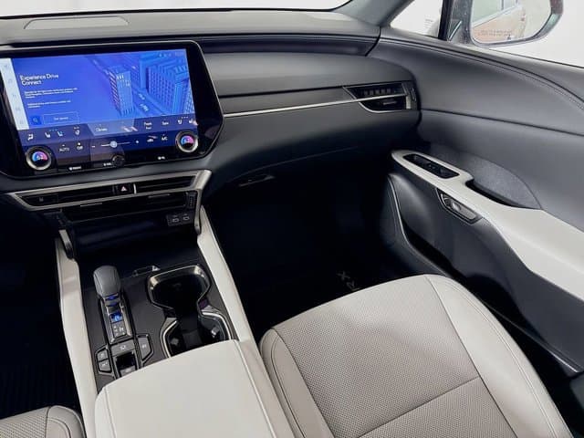 2026 LEXUS RX 350h - Image 24
