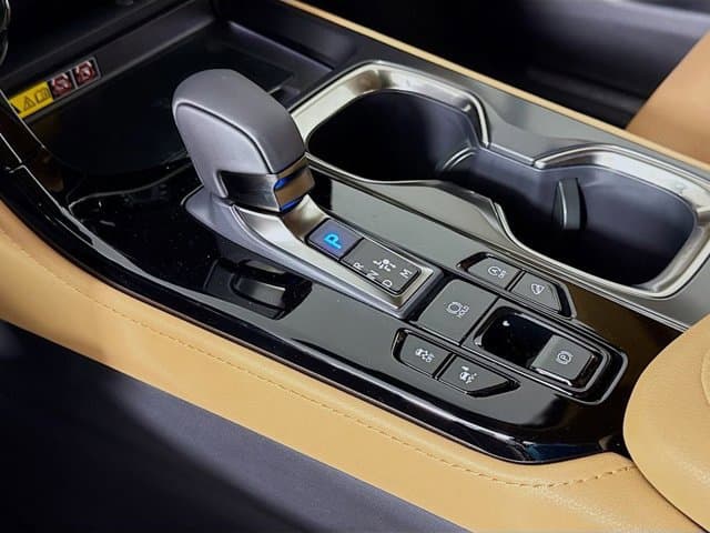 2026 LEXUS NX - Image 14
