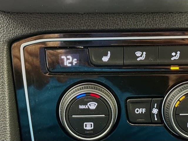 2023 Volkswagen Atlas Cross Sport - Image 21