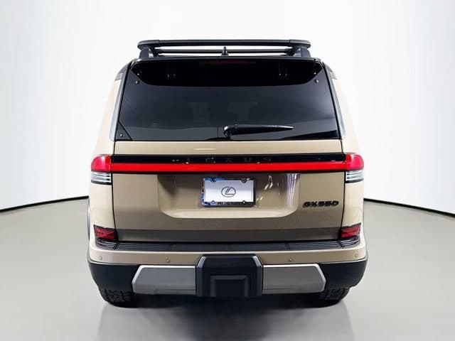 2024 LEXUS GX 550 - Image 6