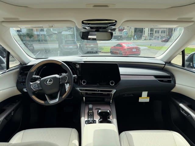 2026 LEXUS RX 350 - Image 7