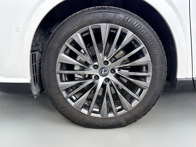 2023 LEXUS RX 350 - Image 33