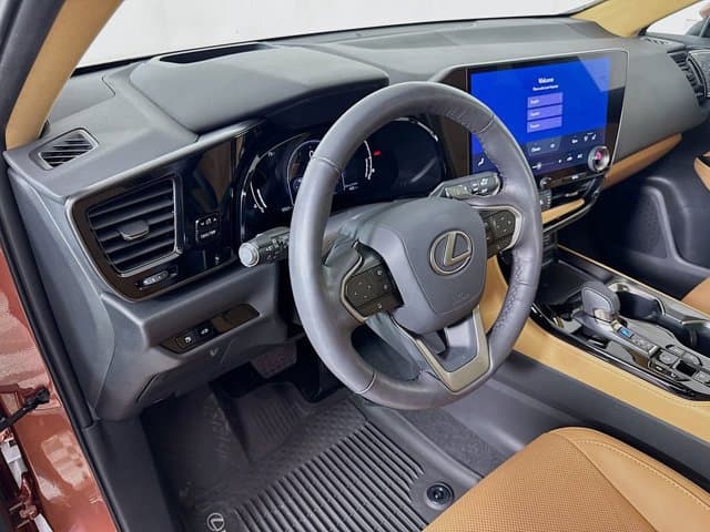 2025 LEXUS NX 350 - Image 9