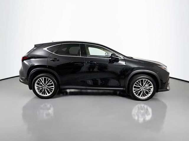2026 LEXUS NX 350 - Image 4