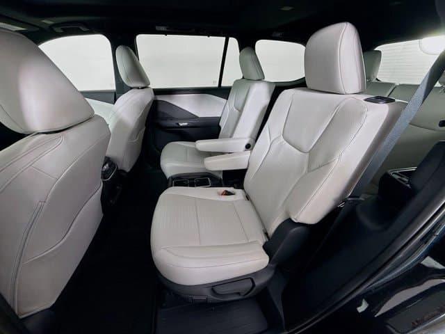2026 LEXUS TX 350 - Image 25