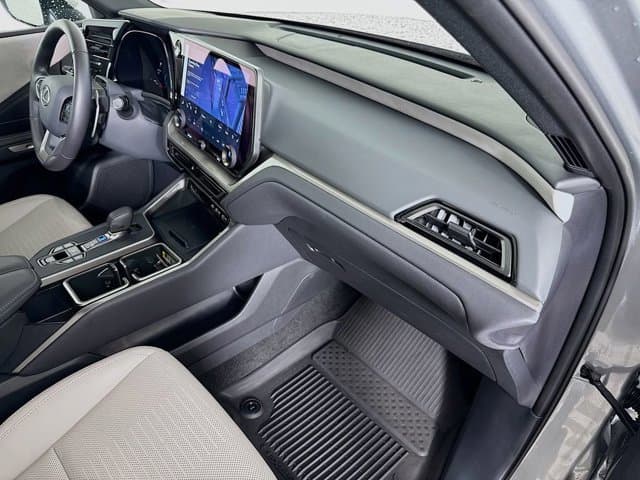 2025 LEXUS TX 350 - Image 31