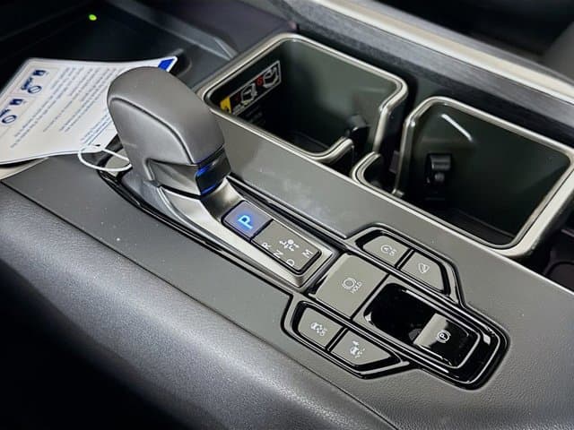 2026 LEXUS TX - Image 15