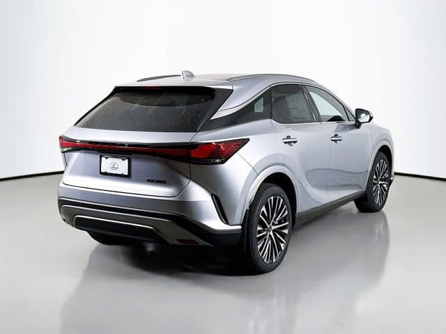 2026 LEXUS RX - Image 4