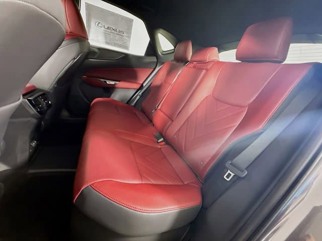 2026 LEXUS NX 450h+ - Image 17