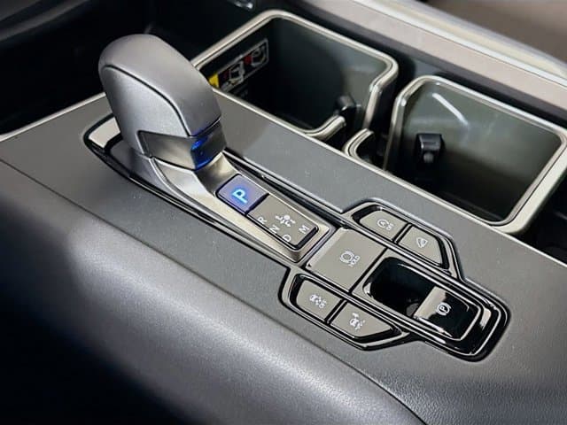 2026 LEXUS TX 350 - Image 17