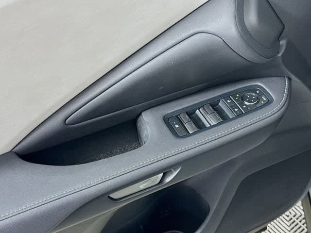 2025 LEXUS TX 350 - Image 18