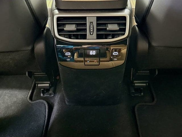 2025 LEXUS RX 350 - Image 26