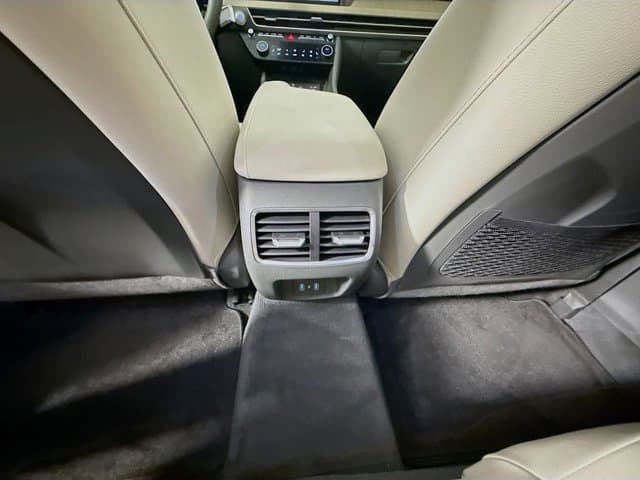 2024 Hyundai Sonata Hybrid - Image 26