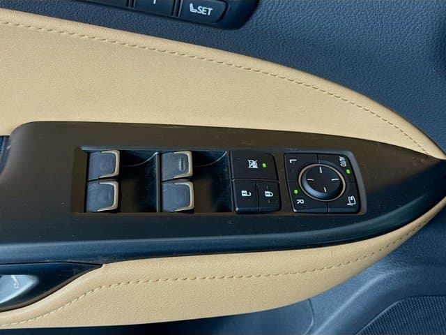 2026 LEXUS NX 350 - Image 20