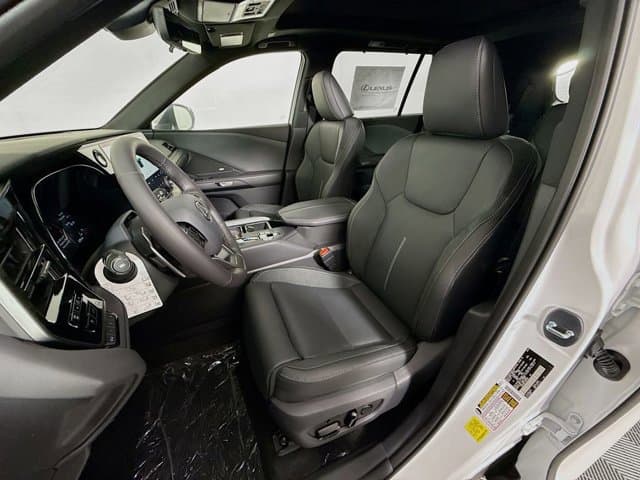 2026 LEXUS TX - Image 16
