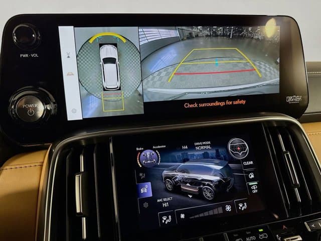 2026 LEXUS LX HYBRID - Image 13