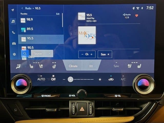 2026 LEXUS NX 350 - Image 15
