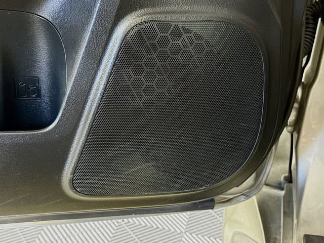 2020 LEXUS GX 460 - Image 19