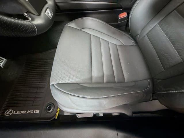 2023 LEXUS IS 350 - Image 17