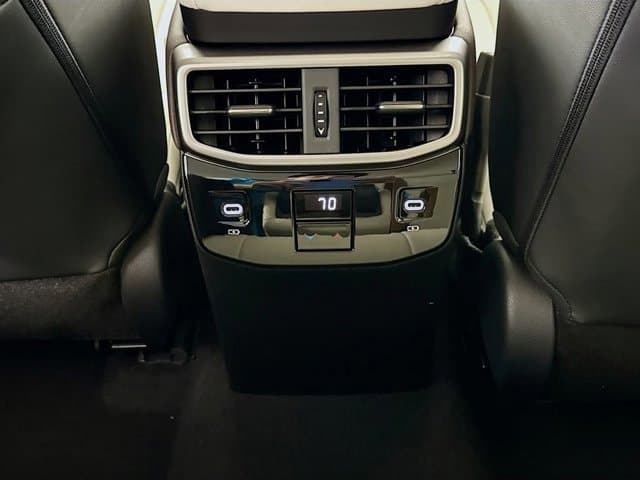 2026 LEXUS RX - Image 18