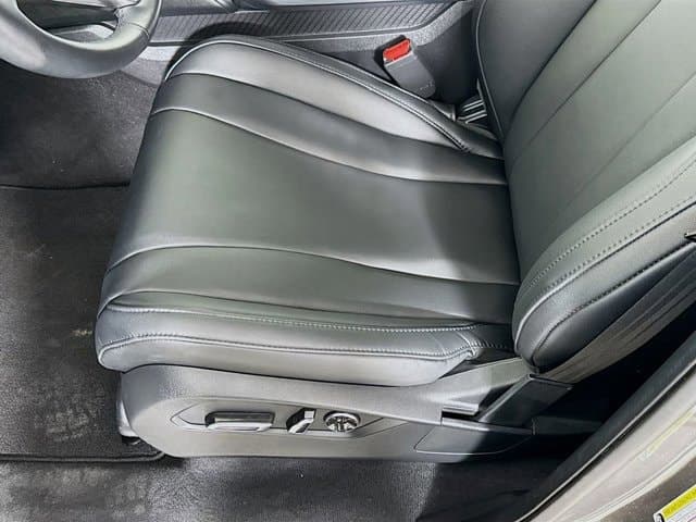 2023 Acura MDX - Image 18