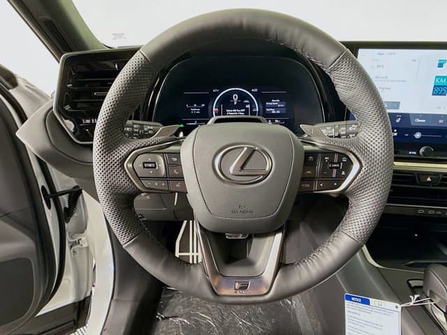 2026 LEXUS TX HYBRID - Image 10