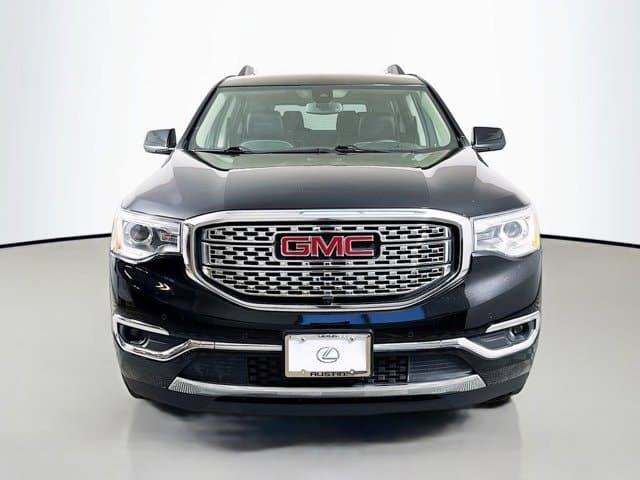 2018 GMC Acadia - Image 2