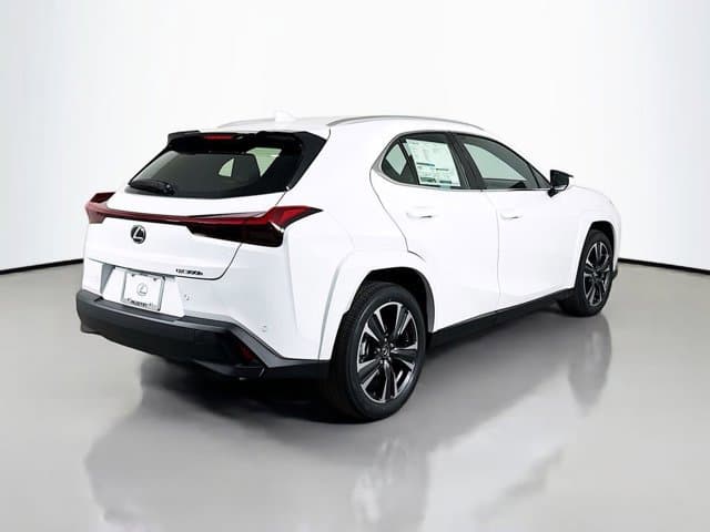 2026 LEXUS UX HYBRID - Image 5