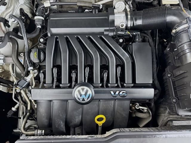 2023 Volkswagen Atlas Cross Sport - Image 32