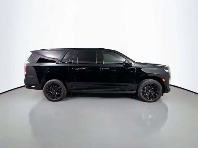 2024 CADILLAC Escalade ESV - Image 3