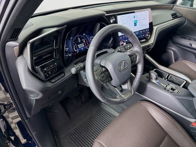 2026 LEXUS TX 350 - Image 9