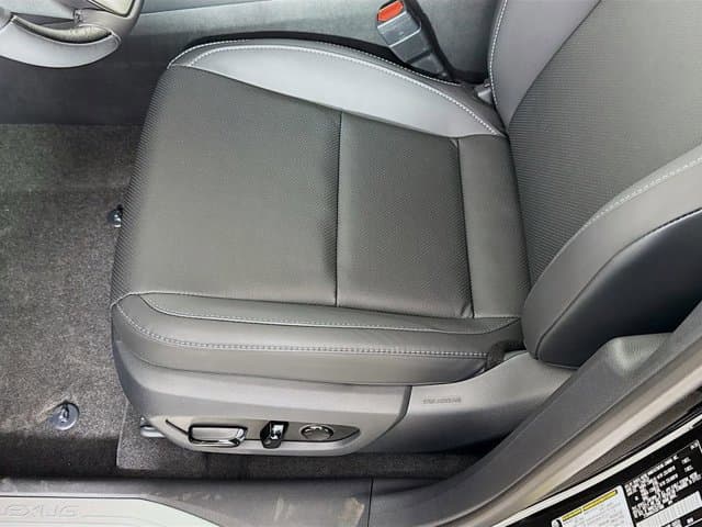 2026 LEXUS RX - Image 20