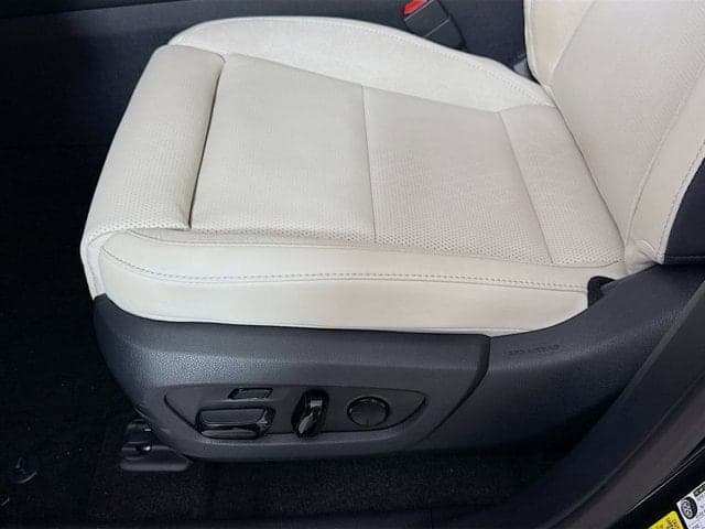 2026 LEXUS RX PLUG-IN HYBRID ELECTRIC VEHICLE - Image 21