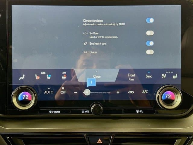 2025 LEXUS TX 350 - Image 16