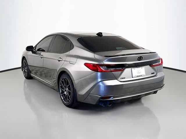 2025 Toyota Camry - Image 7
