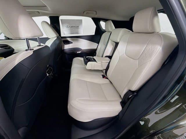 2026 LEXUS RX - Image 17