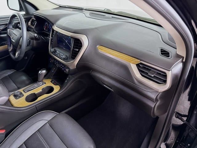 2018 GMC Acadia - Image 31