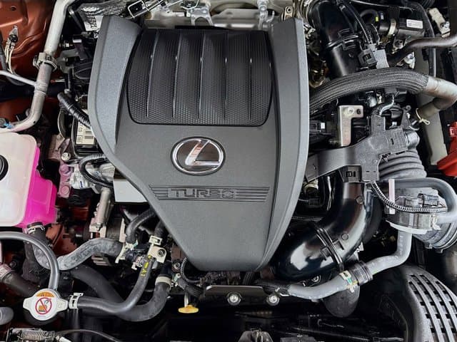 2025 LEXUS NX 350 - Image 32