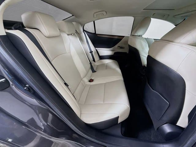 2023 LEXUS ES 350 - Image 29