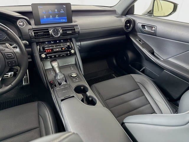 2023 LEXUS IS 350 - Image 22