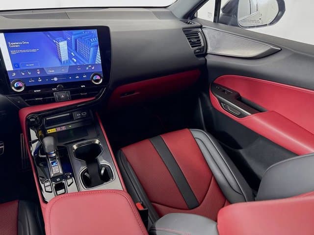 2024 LEXUS NX 350 - Image 24