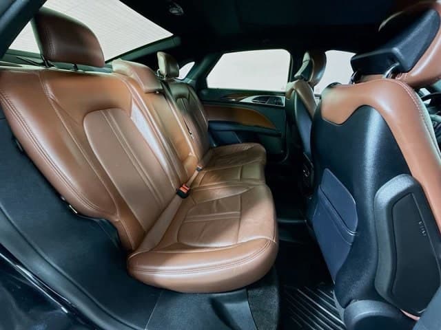 2018 Lincoln MKZ - Image 28