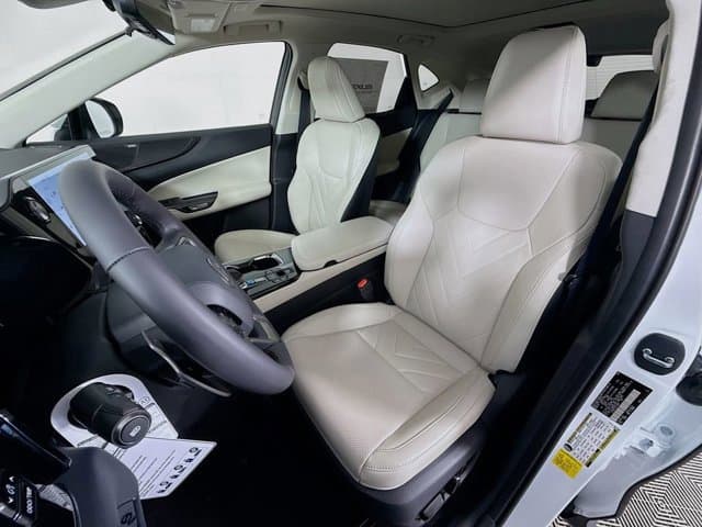 2026 LEXUS NX 350 - Image 16